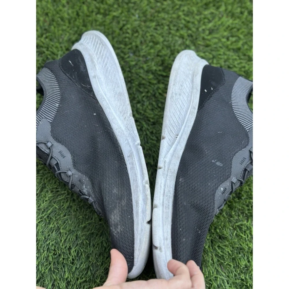 Fila Men's Athletic Sneakers Black White Slip On US 13 EU 47 Running Shoes